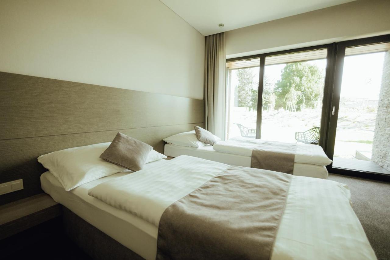 Hotel Resort Lovecka Basta Strakonice Kültér fotó