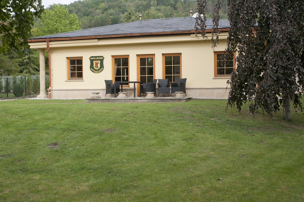 Hotel Resort Lovecka Basta Strakonice Kültér fotó